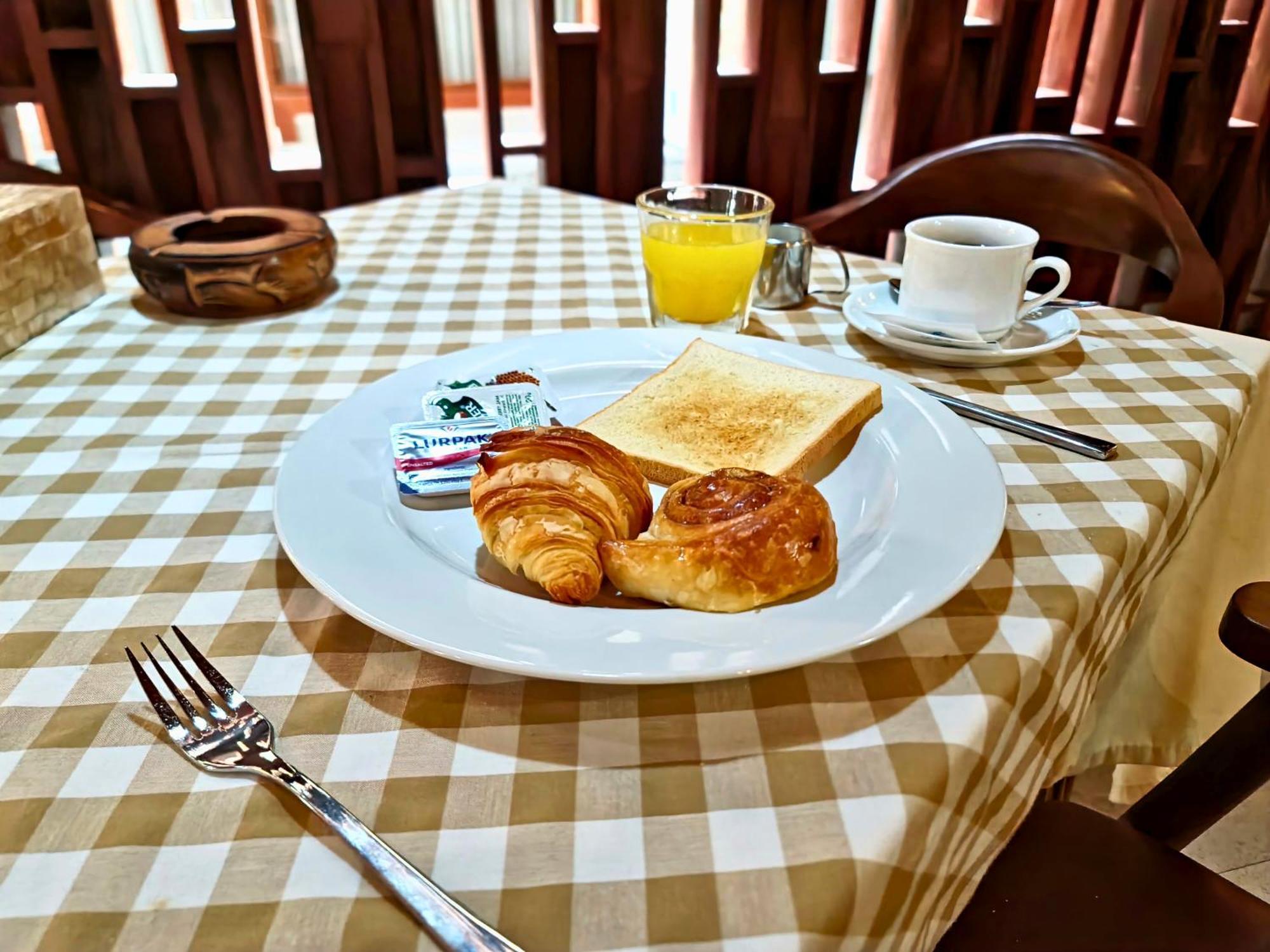Kamandaka Hostel Кута Екстериор снимка